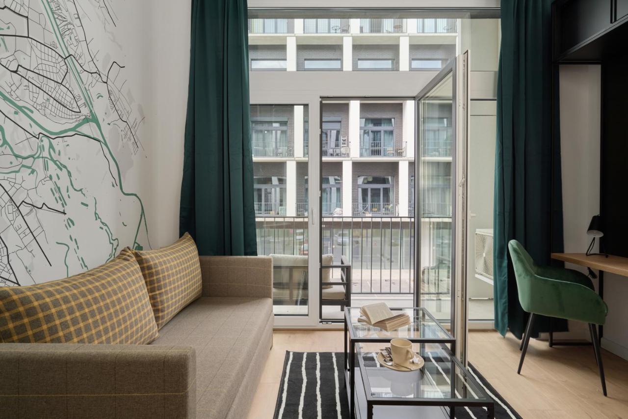 Mezzanine Studio Apartments Zarembowicza Wroclaw Airport By Renters Exterior photo